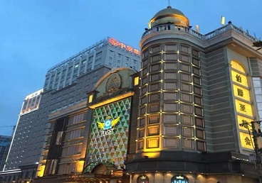 华宁最大顶级出名高端豪华KTV会所-皇冠伯爵KTV顶级体验点评